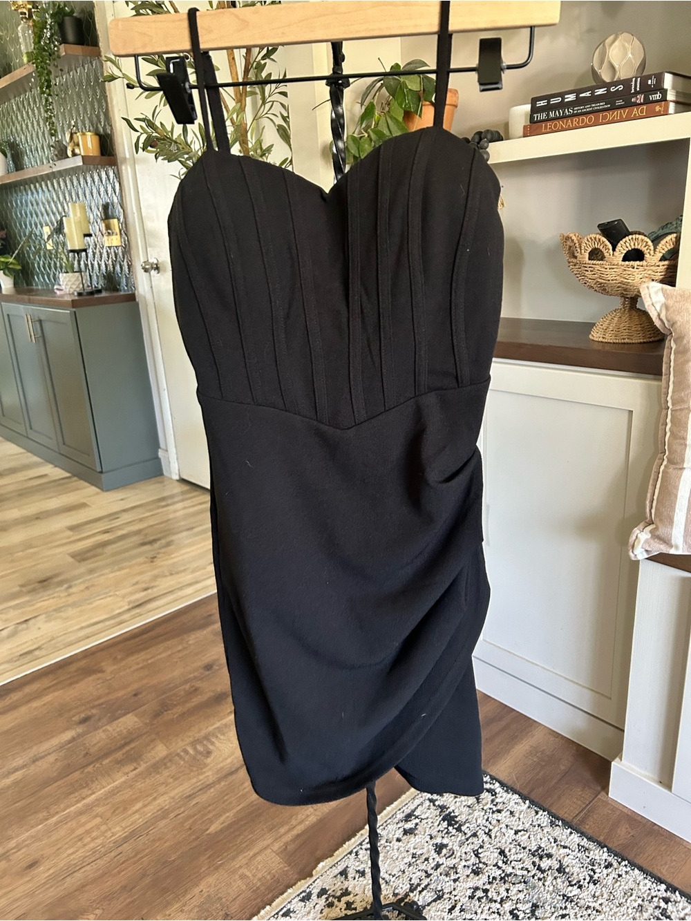 Windsor Black Sweetheart Dress adjustable straps